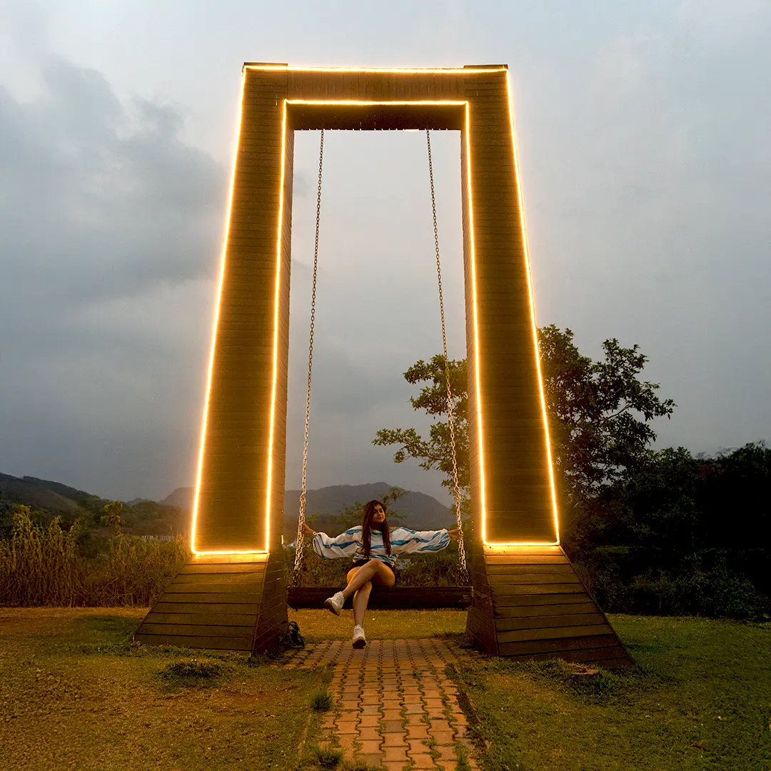 Adventure setting for giant swings at Aamby Valley City